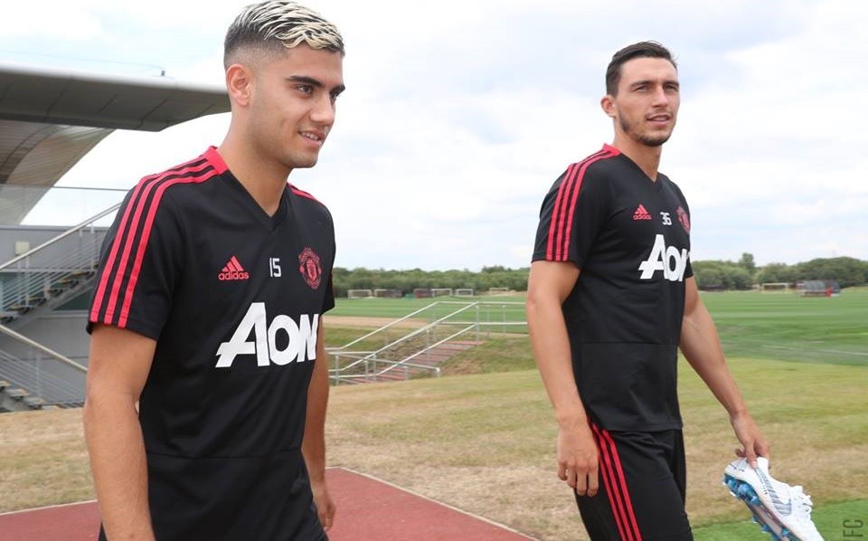 CHÙM ẢNH: Man United tập trở lại chuẩn bị mùa giải mới - Bóng Đá