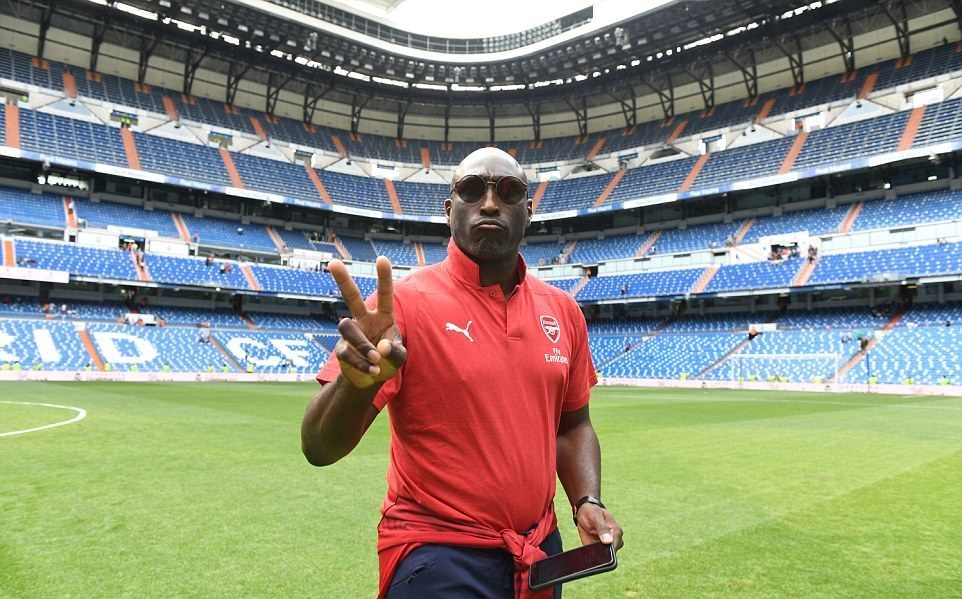Raul nổ súng, huyền thoại Real đả bại huyền thoại Arsenal với những Pires, Anelka - Bóng Đá