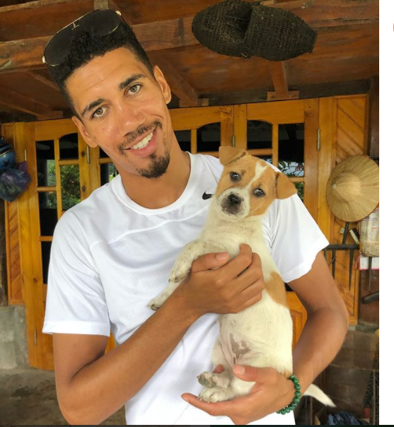 Đáng yêu quá đỗi khoảnh khắc Chris Smalling học tiếng Việt - Bóng Đá