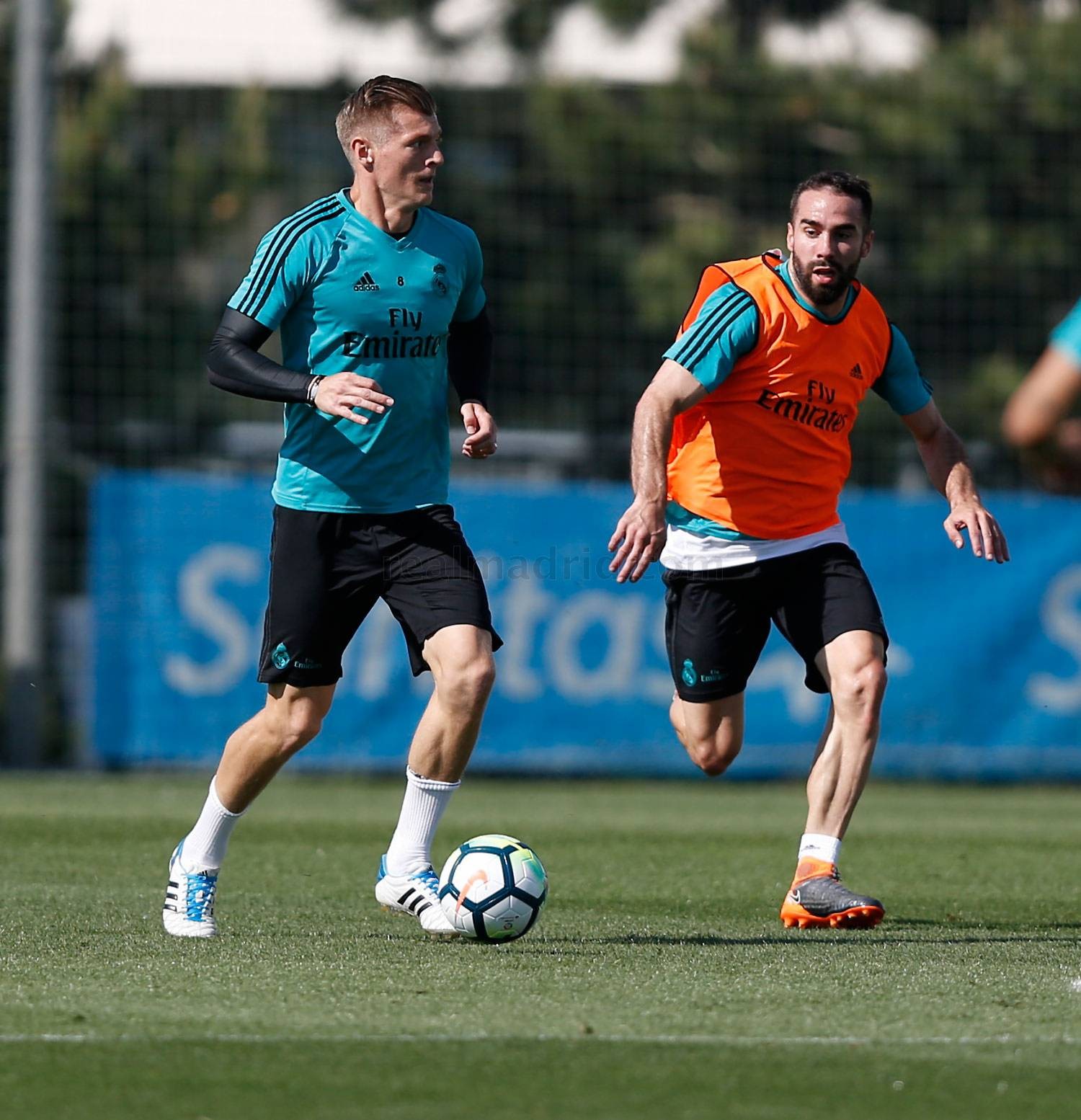 Ronaldo quẩy sung trên sân tập, quyết gieo sầu cho Liverpool - Bóng Đá