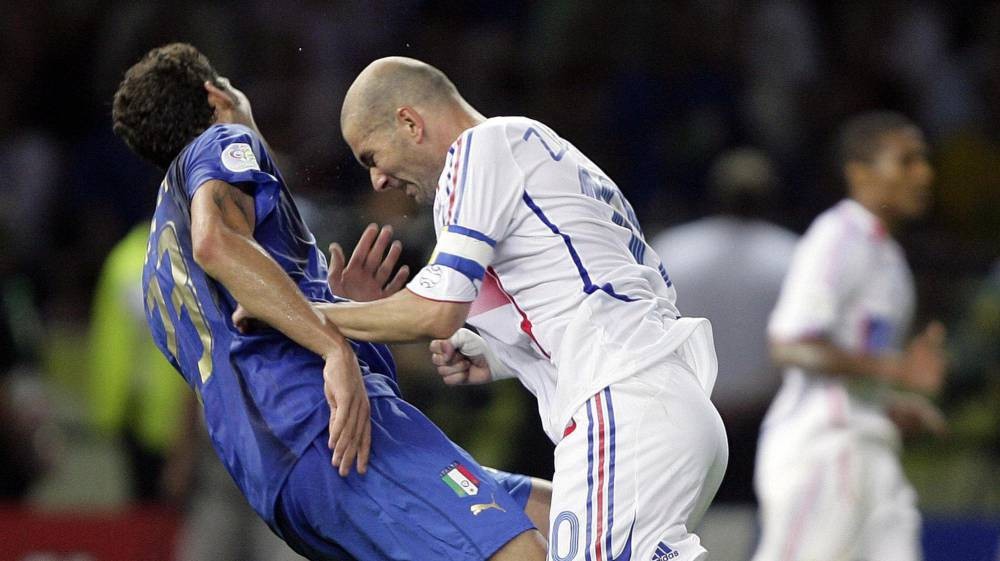 Những khoảnh khắc tranh cãi nhất trong lịch sử World Cup (Kì 1) - Bóng Đá