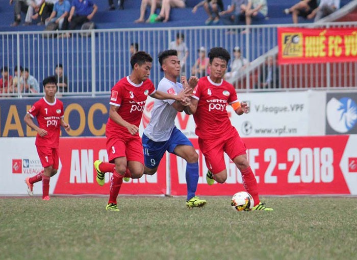 Tổng hợp vòng 7 Hạng Nhất 2018: Viettel vững ngôi đầu, Long An hụt hơi - Bóng Đá