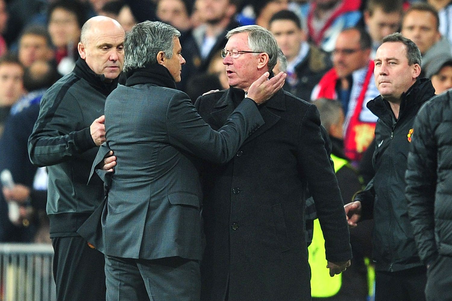Mourinho báo tin về sức khỏe của Sir Alex - Bóng Đá