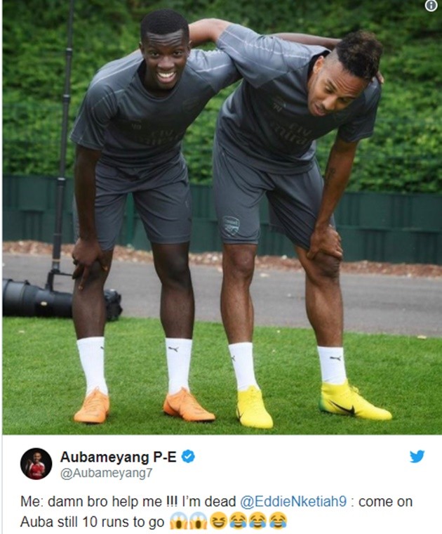 HLV Emery khiến Aubameyang 'thừa sống thiếu chết' - Bóng Đá