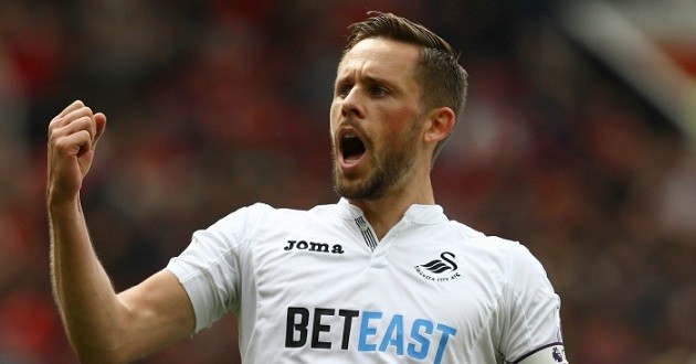 Gylfi Sigurdsson đang gần Everton hơn bao giờ hết - Bóng Đá