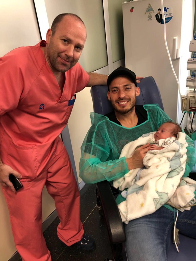 David Silva kể lại quãng thời gian đau khổ vì con trai sinh non - Bóng Đá