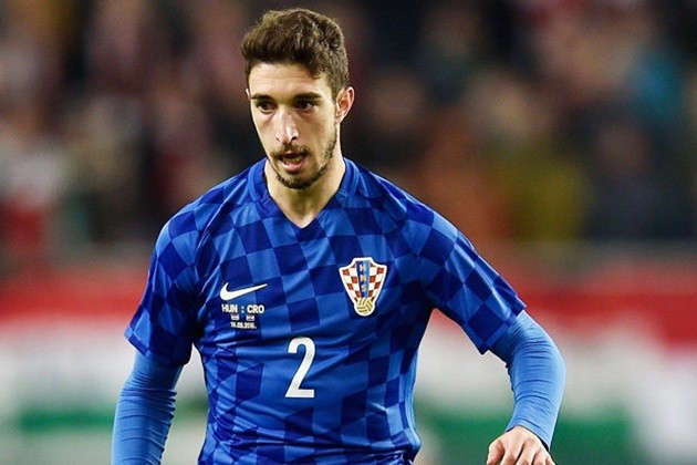 Sợ mất Bellerin, Arsenal nhắm sao Croatia - Bóng Đá