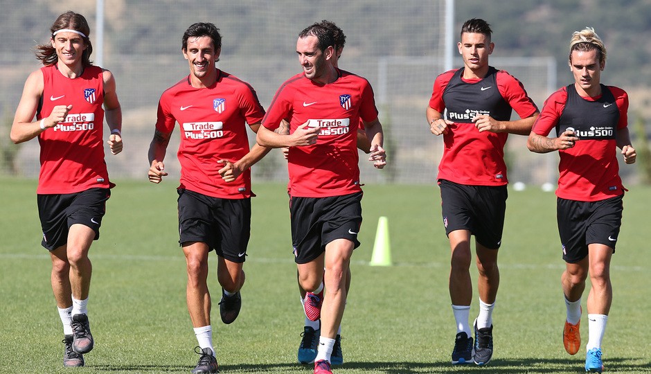 Torres tập luyện hăng say, chờ ngày chiến Napoli - Bóng Đá