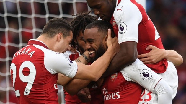 HLV Emery cần giải quyết 5 vấn đề của Arsenal trước khi vào mùa giải mới - Bóng Đá