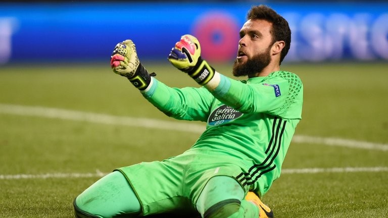 Tứ kết Europa League: Ajax lập kỳ tích 20 năm, Lyon và Celta Vigo thắng nghẹt thở - Bóng Đá