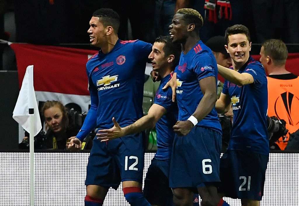 Vừa vô địch, sao Man Utd thách thức cả Ngoại hạng Anh - Bóng Đá