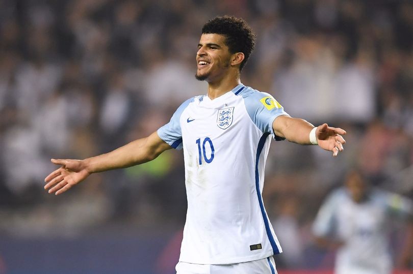 Mùa tới, Chelsea sẽ bỏ 100 triệu bảng để mua lại Solanke - Bóng Đá