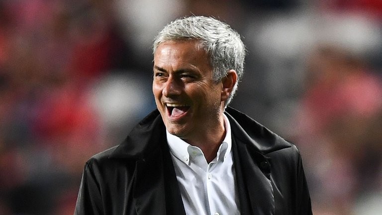 Bayern Munich tham chiến, giành chữ ký sao chạy cánh 67 triệu euro của MU - Bóng Đá