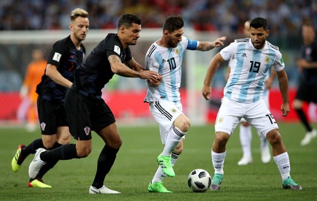 Kaka chỉ ra điểm yếu của Messi và ĐT Argentina - Bóng Đá