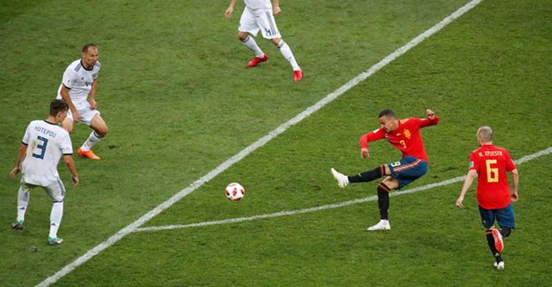 Tây Ban Nha bị loại: Cái chết của Tiki-taka? - Bóng Đá