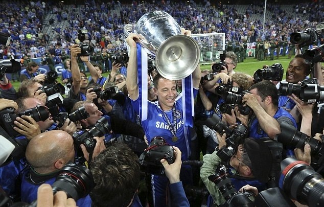 Chùm ảnh: Sự nghiệp lẫy lừng của John Terry tại Chelsea - Bóng Đá
