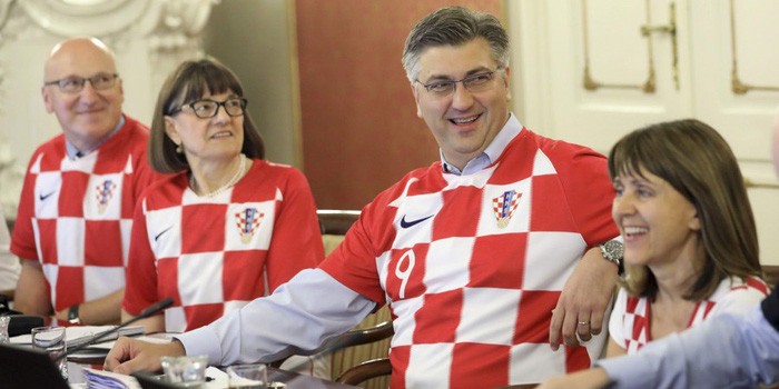 Top 5 'ông trùm' chính trị ủng hộ hết mình cho Croatia - Bóng Đá