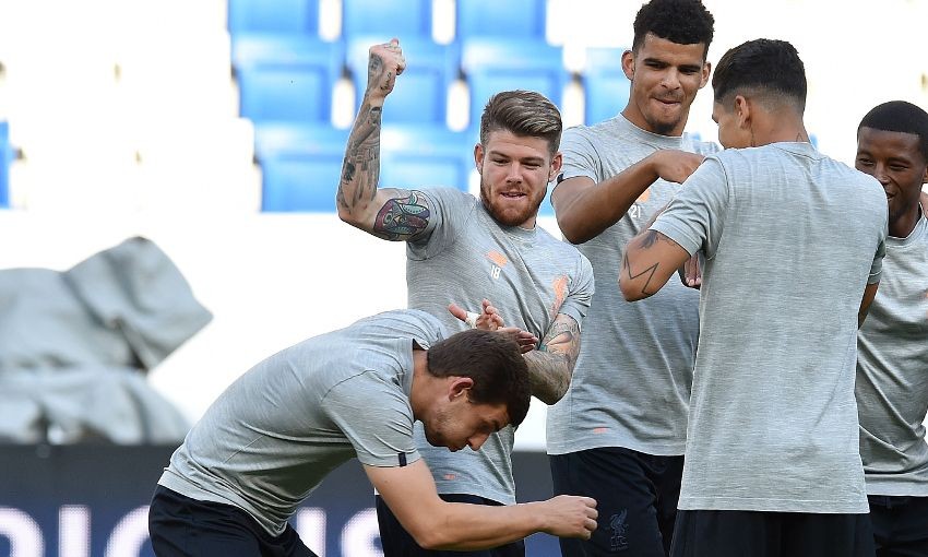 Vừa sang Đức, Liverpool lao ngay ra sân tập - Bóng Đá