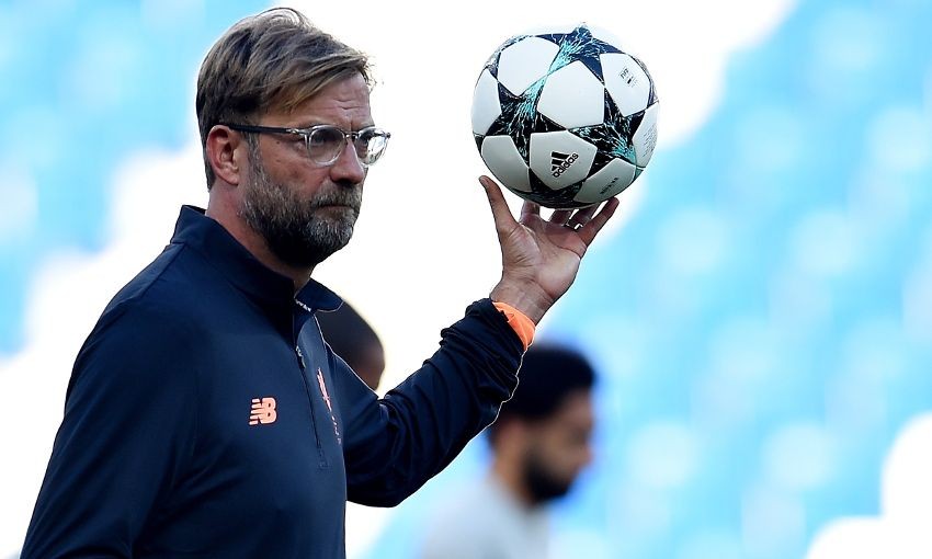 Vừa sang Đức, Liverpool lao ngay ra sân tập - Bóng Đá