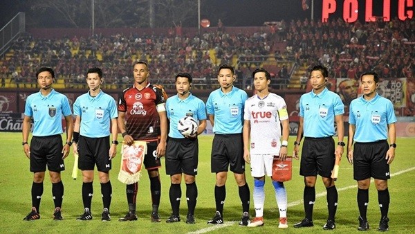 Người Thái đã dùng VAR còn V-League chờ gì nữa? - Bóng Đá