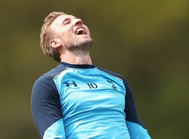 Ảnh tập luyện Tottenham - Bóng Đá