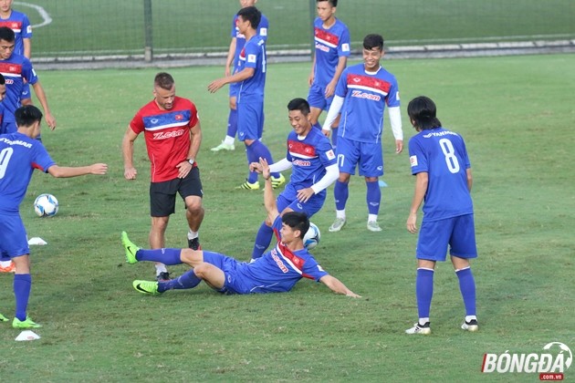  - Bóng Đá