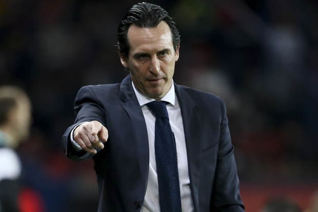 Unai Emery chê Mourinho là 'đứa trẻ hay khóc nhè' - Bóng Đá