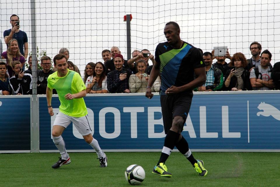 Tia chớp Usain Bolt 
