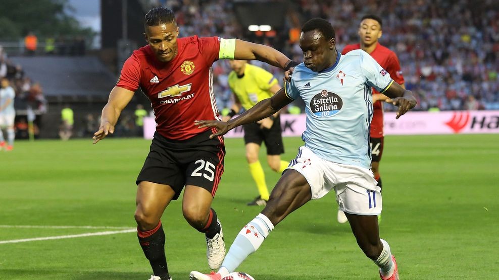  - Bóng Đá