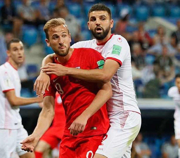 Liên tục gây bức xúc, VAR bị FIFA điều tra - Bóng Đá