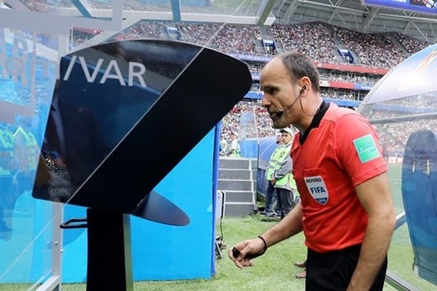 VAR - Công Bằng Hay Công Cụ? - Bóng Đá