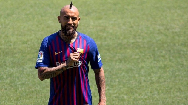 5 chữ kí ấn tượng của La Liga trước khi TTCN đóng cửa: Điểm tên 