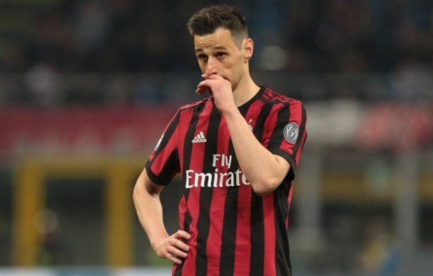 Suýt thua trước Sassuolo, Milan vẫn còn bị Juventus ám ảnh? - Bóng Đá