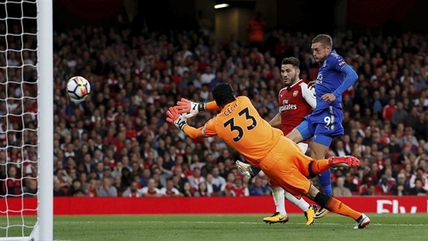 Fan Arsenal đòi tống cổ Cech sau màn xuất quân tệ hại - Bóng Đá