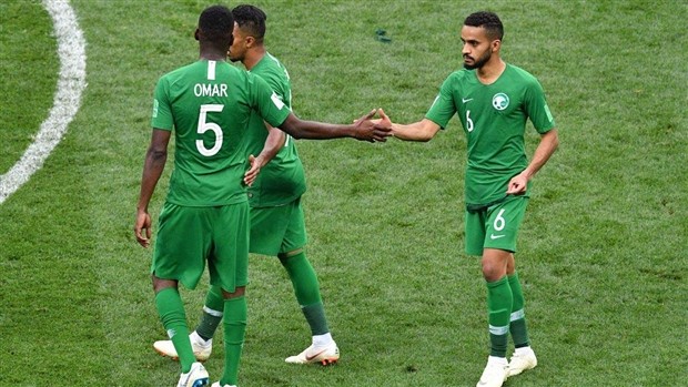 Sợ mất, fan Man Utd đồng loạt xin cho Martial đá chính - Bóng Đá
