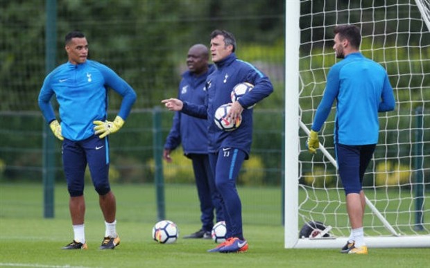 Thua đau Chelsea, sao Tottenham điên cuồng lao vào tập luyện - Bóng Đá