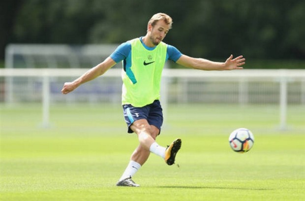 Liverpool khủng hoảng hàng thủ, Klopp tính sử dụng nhân tố lạ - Bóng Đá