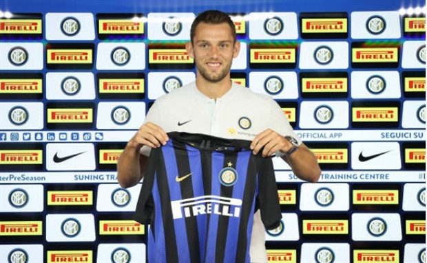 'Lá chắn thép' Stefan De Vrij chính thức ra mắt Inter - Bóng Đá