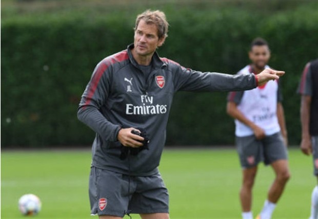 Thay Wenger, Lehmann đúng ra 'quát tháo' các sao Arsenal - Bóng Đá