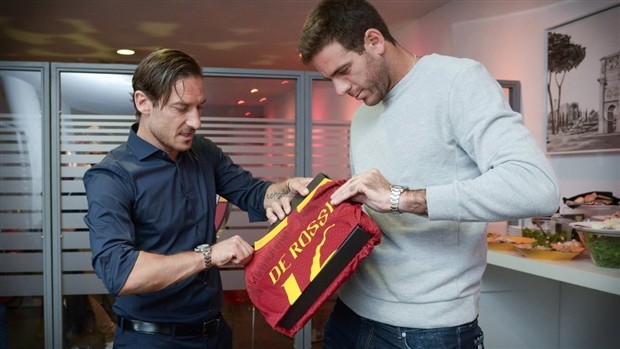 Vừa tới Rome, Del Potro đã được đích thân Totti ra đón - Bóng Đá