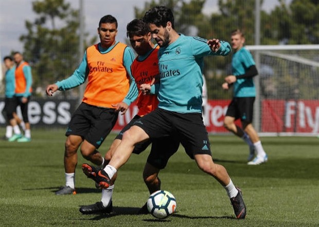 Tạm quên Bayern, Real tập trung 'hủy diệt' Malaga - Bóng Đá