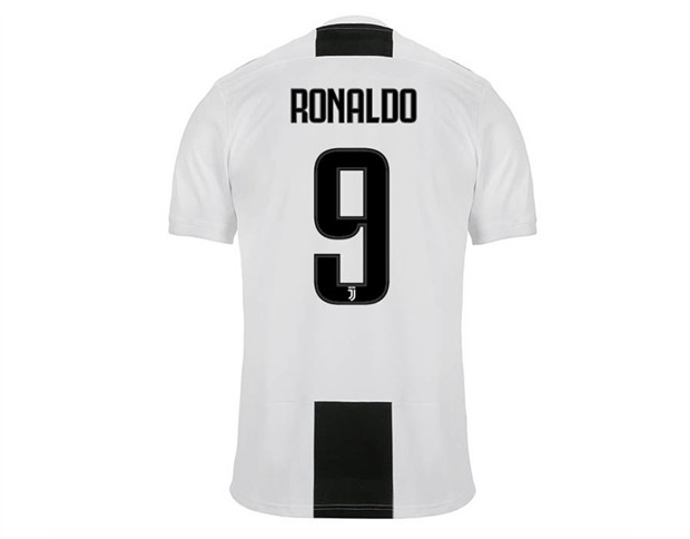 Những số áo Ronaldo có thể sử dụng tại Juventus? - Bóng Đá