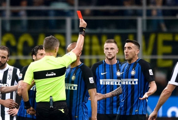 Higuain 'giải cứu' Juventus, Icardi bật khóc ngay trên sân - Bóng Đá
