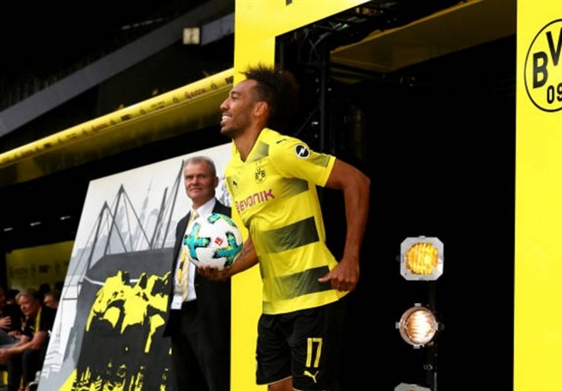 Thi đấu kém ấn tượng, nhưng Dortmund vẫn ra quân hoành tráng - Bóng Đá
