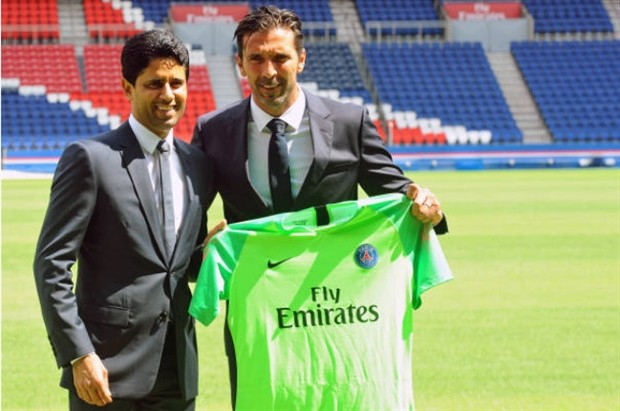 Buffon đẹp hết phần người khác trong ngày ra mắt PSG - Bóng Đá