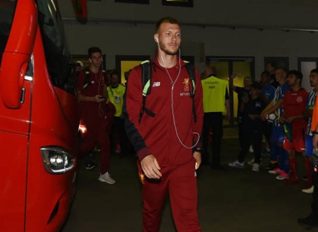 Coutinho nhận băng đội trưởng, Mane trở lại đội hình của Liverpool - Bóng Đá
