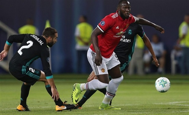 Man Utd thất bại, và Lukaku bị chửi là 'thằng đần' - Bóng Đá