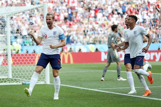 Giá trí của các đội tại Serie A (P.1): Các tân binh tăng gấp đôi - Bóng Đá