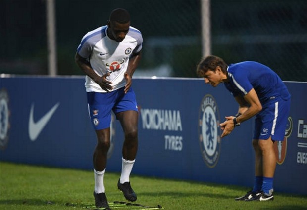 Đánh bại Juventus, Lazio mang cúp đi 'quẩy' - Bóng Đá