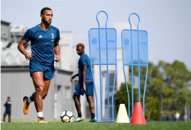 Buffon và đồng đội quyết tâm lấy lại niềm tin từ NHM Juventus - Bóng Đá